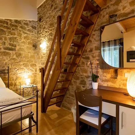 Ginevra Agrituristico 4*