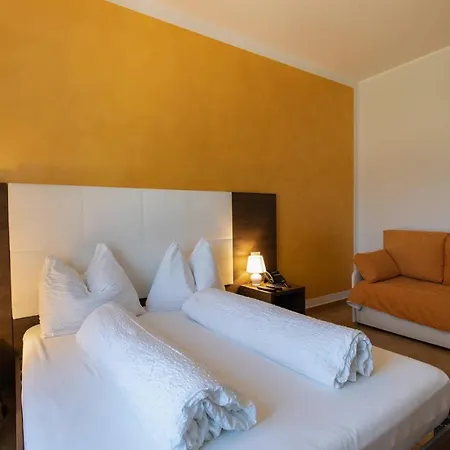 Ginevra Agrituristico Hotel Ficarra